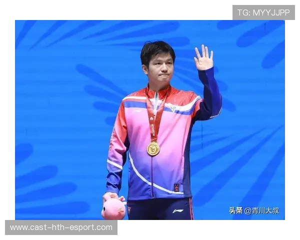 樊振东反手技术获尹航认可，状态全面回暖，樊振东的反手