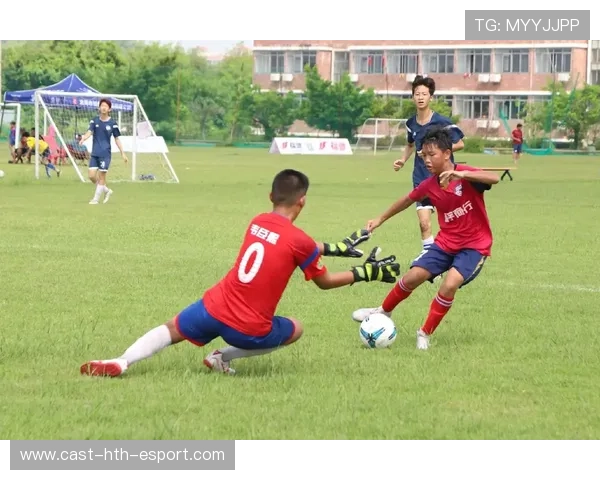 青训报道：青年联赛涌现多名潜力新秀获媒体关注，青训联盟杯青少年足球俱乐部锦标赛